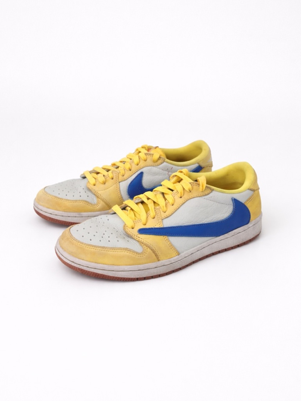 Air Jordan 1 Low OG x Travis Scott in Canary